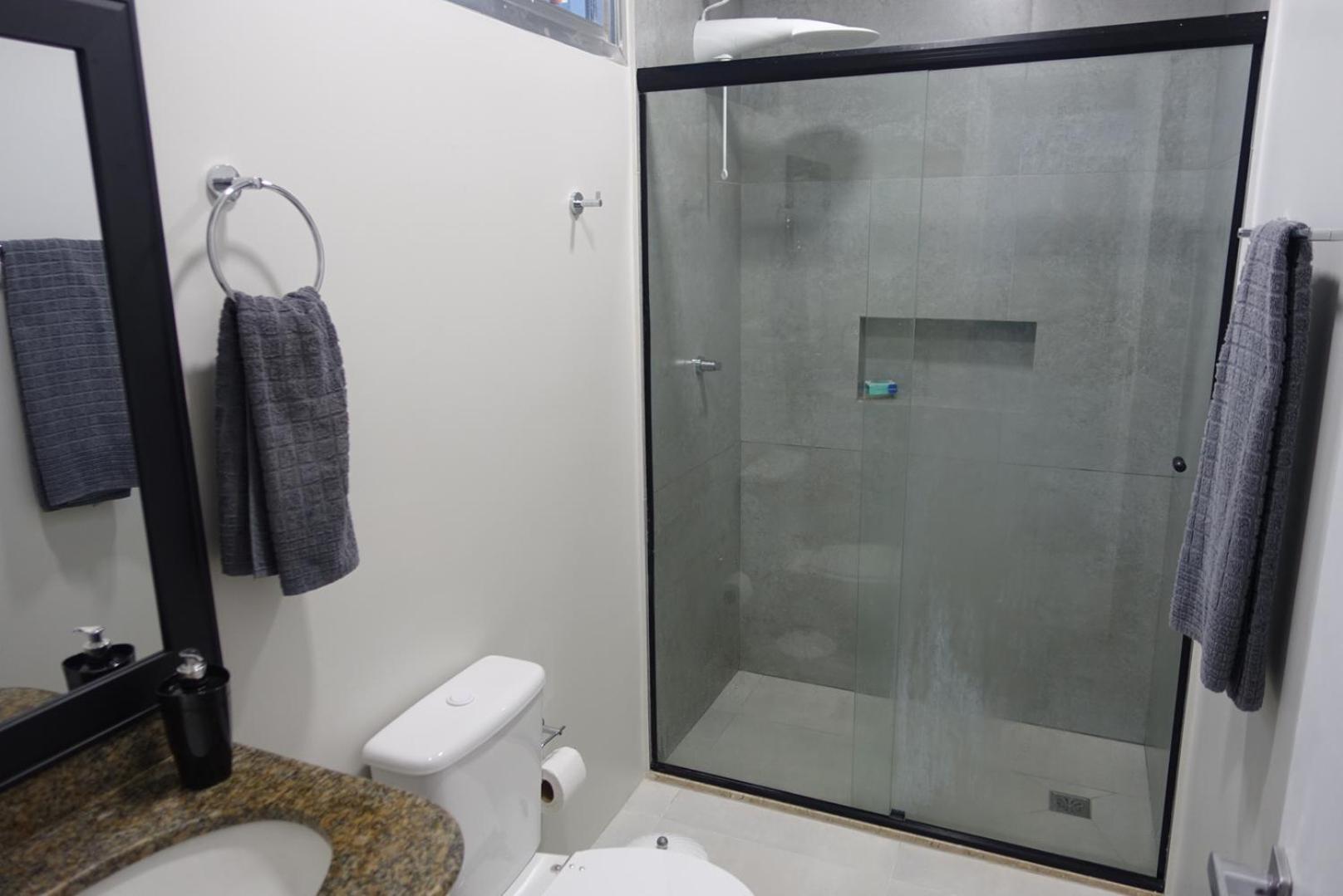 Apartamentos, 3 Praias, Condominio De Luxo, Piscinas - Angra Temporada Ангра-дус-Рейс Экстерьер фото